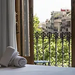 Pensión Som Nit Triomf 3*