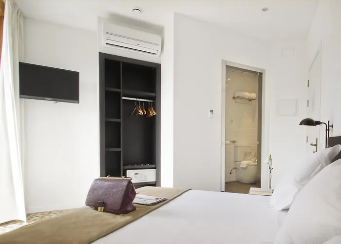 Som Nit Triomf Barcelona